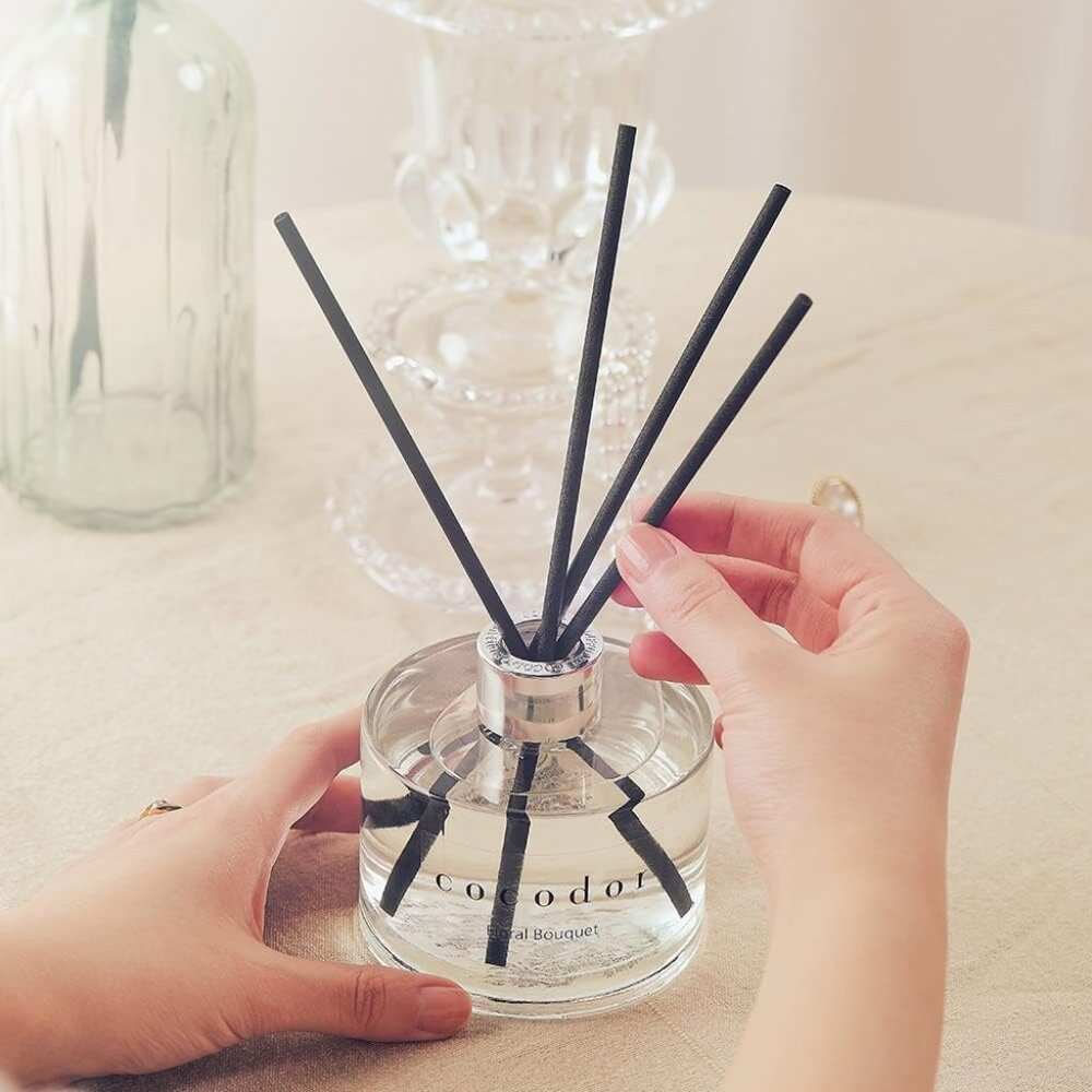 New Signature Reed Diffuser Set/Refreshing Air / 6.7oz /2 Pack/Home Fragrance - Picture 4 of 6
